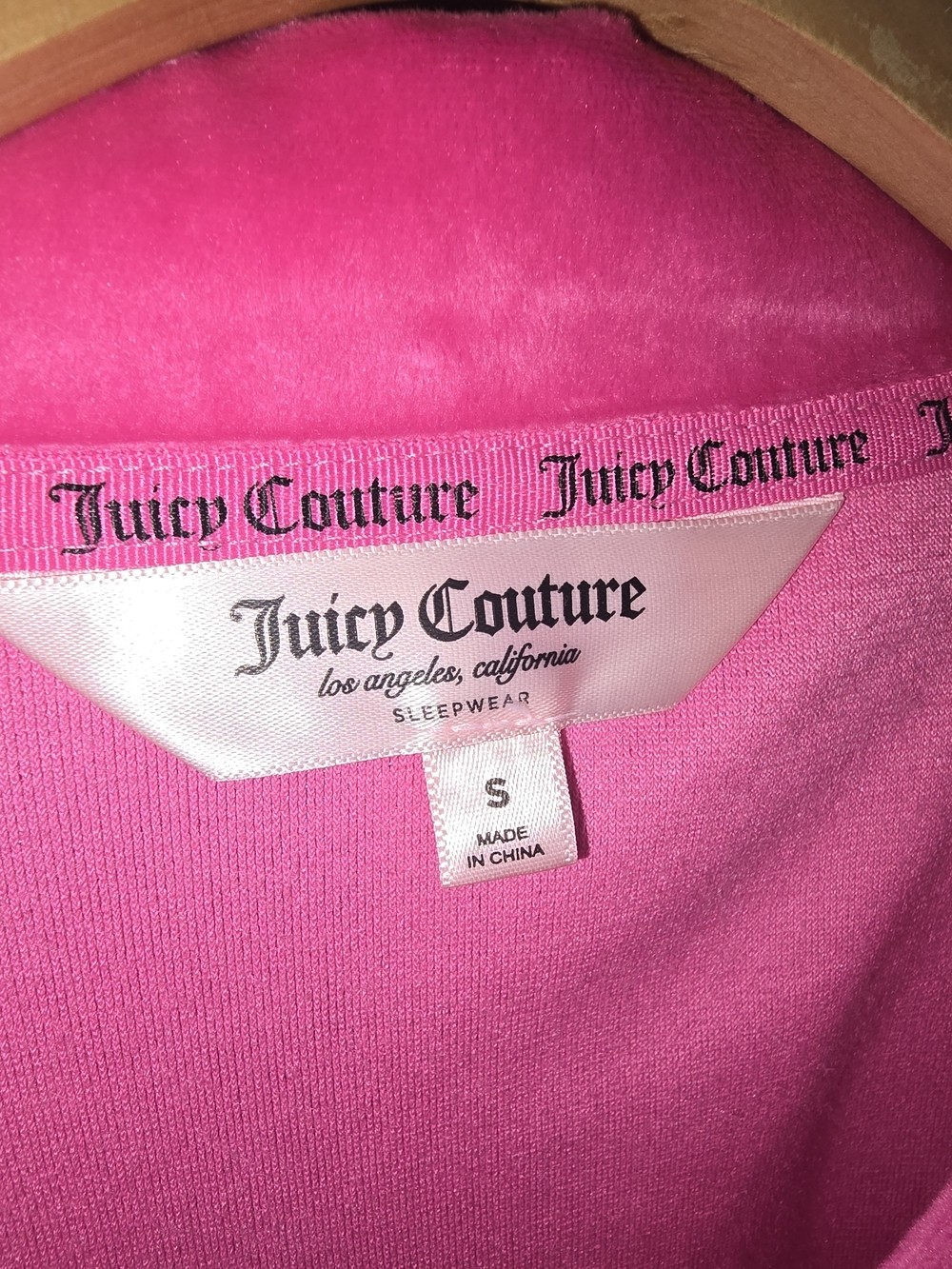Juicy Couture Rhinestone Logo Velour Pajama Set - Hot Pink - Picture 4 of 5